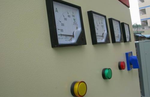 穆棱成套配电箱